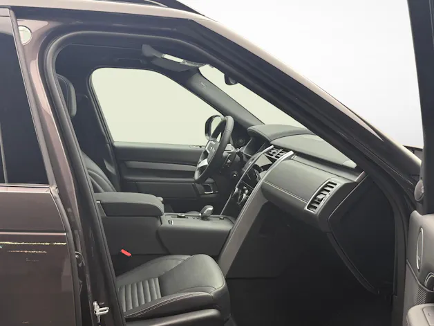 Land Rover Discovery 3.0 D I6 250 Dynamic SE
