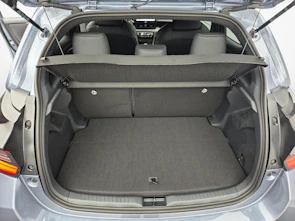 Fahrzeugbild TOYOTA Yaris 1.5 VVT-i HSD Premium - ab 2.99% Leasing