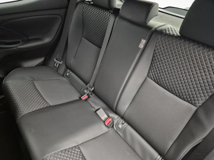 Fahrzeugbild TOYOTA YARIS