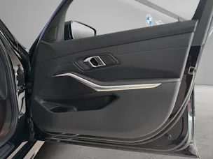 BMW 320d xDrive Touring M-SportPaket