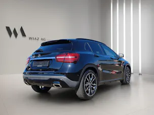 Mercedes-Benz GLA 200 Urban 7G-DCT
