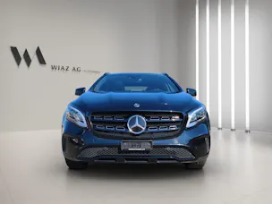 Mercedes-Benz GLA 200 Urban 7G-DCT