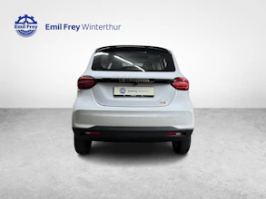 https://vehicle.imgix.net/4375932/215d2dc0-436e-4c6c-a79b-54558163f84e.jpg