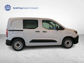 https://vehicle.imgix.net/4375941/2e95d14f-b4fe-48ba-8f8f-fa1064c5bc29.jpg