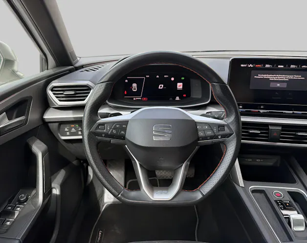 SEAT Leon 1.5 eTSI 150 FR DSG