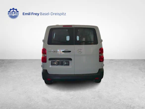 https://vehicle.imgix.net/4375957/6265aca6-7533-4a11-9840-af145641213a.jpg