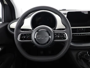 https://vehicle.imgix.net/4375990/5211946e-840f-4f23-95b8-a63478abd808.jpg