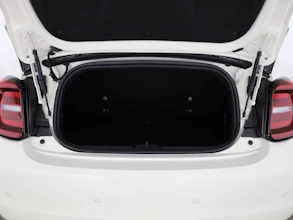 https://vehicle.imgix.net/4375990/6398b59d-0b24-49a5-9194-5b02a3ba9e4d.jpg