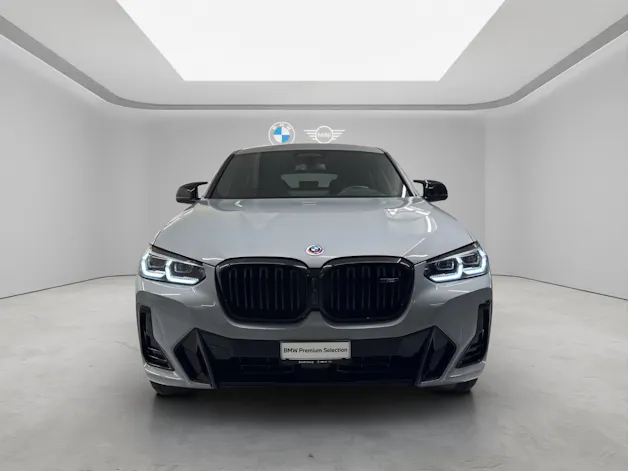 BMW X4 M40i