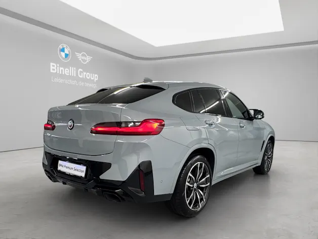 BMW X4 M40i