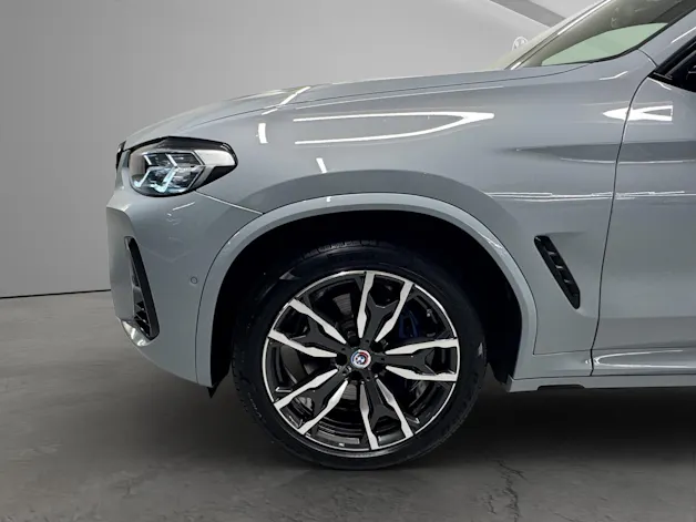 BMW X4 M40i