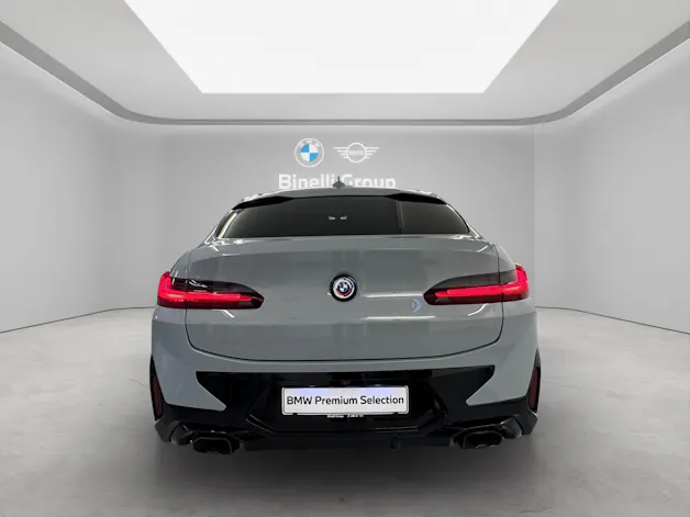 BMW X4 M40i