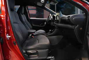 Toyota Yaris 1.5 VVT-i HSD Premium