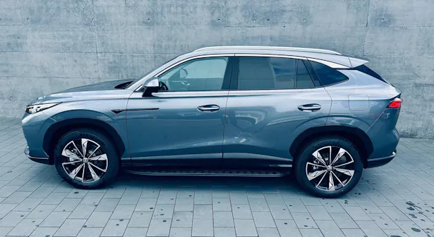 MG HS 1.5 PHEV Luxury