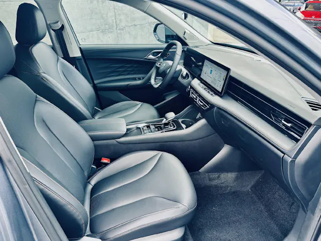 MG HS 1.5 PHEV Luxury