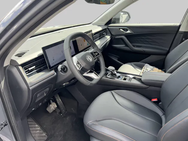 MG HS 1.5 PHEV Luxury