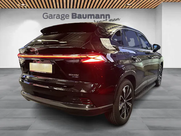 MG HS 1.5 PHEV Luxury