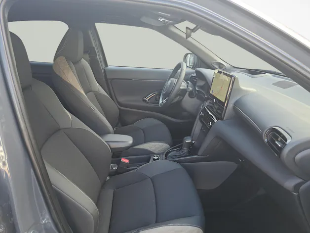 Toyota Yaris Cross 1.5 VVT-i HSD Premium AWD-i
