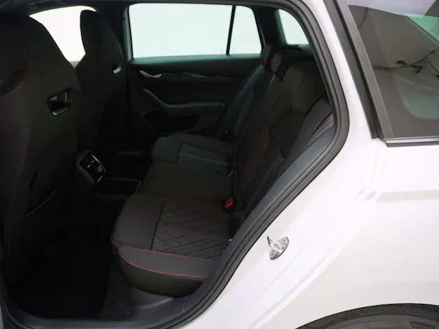 SKODA Octavia 2.0 TSI RS DSG