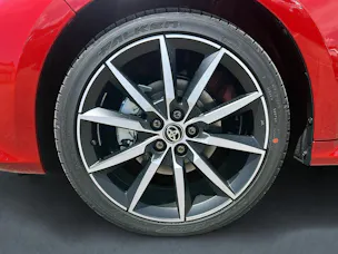 Toyota Yaris 1.5 VVT-i HSD GR Sport