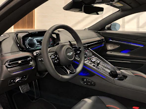 immagine del veicolo ASTON MARTIN DB12 Coupé 4.0 S V8 Bi-Turbo