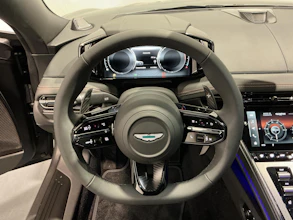 https://vehicle.imgix.net/4376083/8a458bff-0304-4bb2-9899-2496d2c750a3.jpg