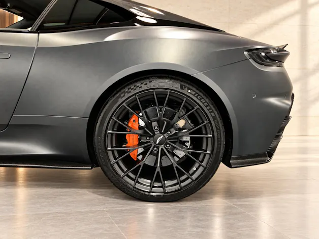 ASTON MARTIN DB12 Coupé 4.0 S V8 Bi-Turbo