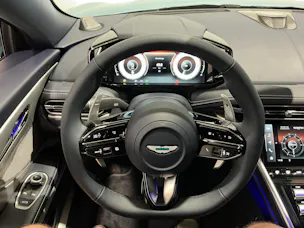 ASTON MARTIN DB12 Coupé 4.0 S V8 Bi-Turbo