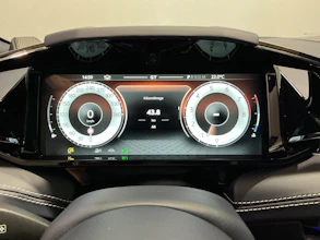 https://vehicle.imgix.net/4376087/de7e6129-4702-4ead-aead-7cf13ec99ce4.jpg