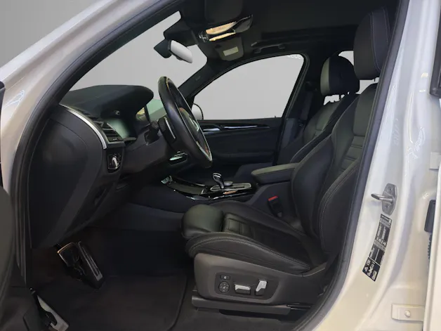 BMW X3 M40i