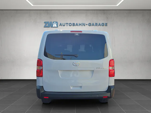 Toyota PROACE Verso L2 2.2 D Comfort