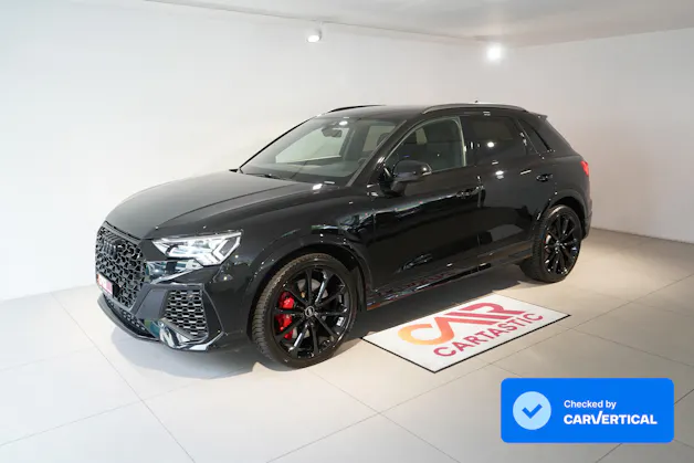 Audi RS Q3 2.5 TFSI quattro S-Tronic