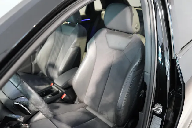 Audi RS Q3 2.5 TFSI quattro S-Tronic
