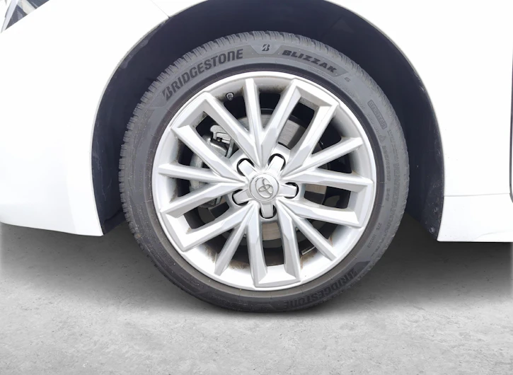 Fahrzeugbild TOYOTA COROLLA