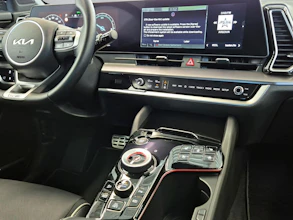 https://vehicle.imgix.net/4376164/6392a8ed-495c-420d-99a2-aafcdee1a1ce.jpg