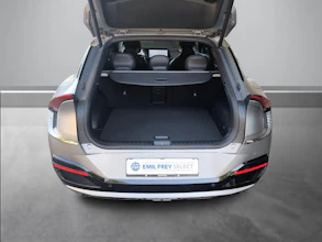 https://vehicle.imgix.net/4376178/271823a7-5719-4069-914c-0e816d7df3e1.jpg