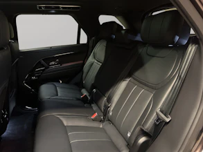 https://vehicle.imgix.net/4376181/753317a3-2c5b-458b-8e0a-60201ef50d0e.jpg