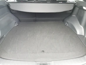 https://vehicle.imgix.net/4376183/82c1b0e0-6805-45b7-948f-3cf81e8ecd34.jpg