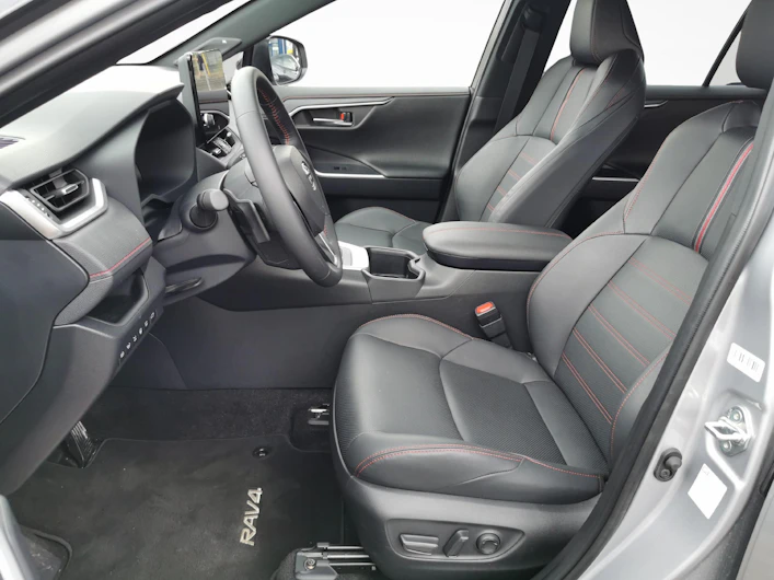 Fahrzeugbild TOYOTA RAV-4