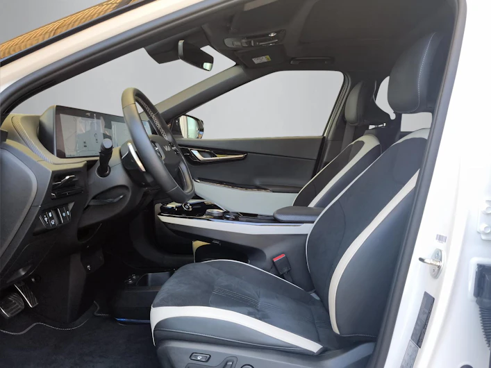image du véhicule KIA EV6