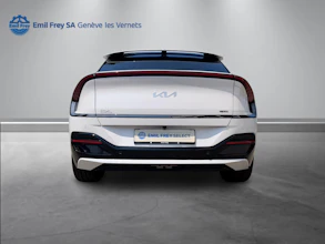 https://vehicle.imgix.net/4376187/96d4f112-98ea-449b-ac07-af4224d1b6ae.jpg