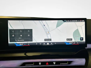 https://vehicle.imgix.net/4376189/8d5dca1f-6c45-46bc-836e-095cd8092197.jpg