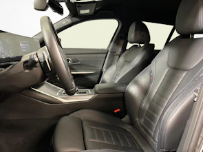 immagine del veicolo BMW 320d xDrive SAG Touring