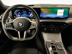 immagine del veicolo BMW 320d xDrive SAG Touring