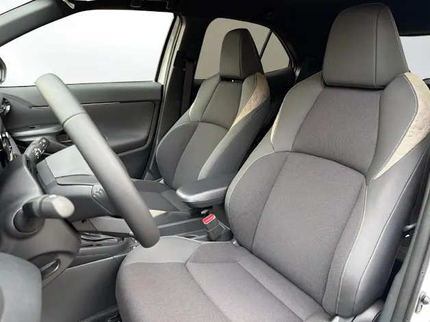 Toyota Yaris Cross 1.5 VVT-i HSD Premium AWD-i