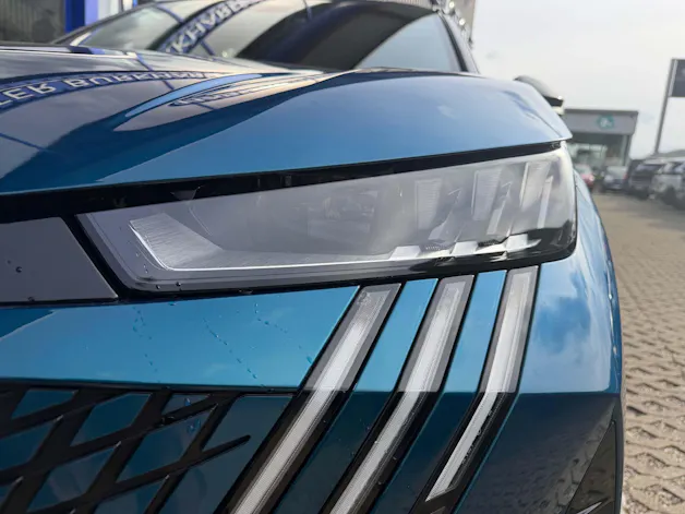Peugeot 5008 1.2 Hybrid GT