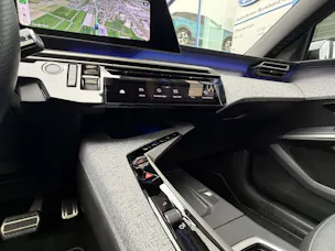 Peugeot 5008 1.2 Hybrid GT