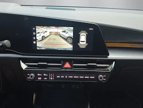 https://vehicle.imgix.net/4376240/5495187d-72c3-429b-a38e-662dd5ac701e.jpg