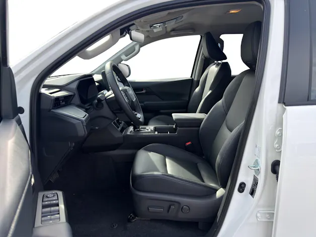 Toyota Hilux Double Cab.-Pick-up 59KWh Style