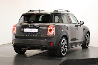 https://vehicle.imgix.net/4376260/bd3f92b9-5a3f-447d-b47d-d964ed9e6c11.JPG